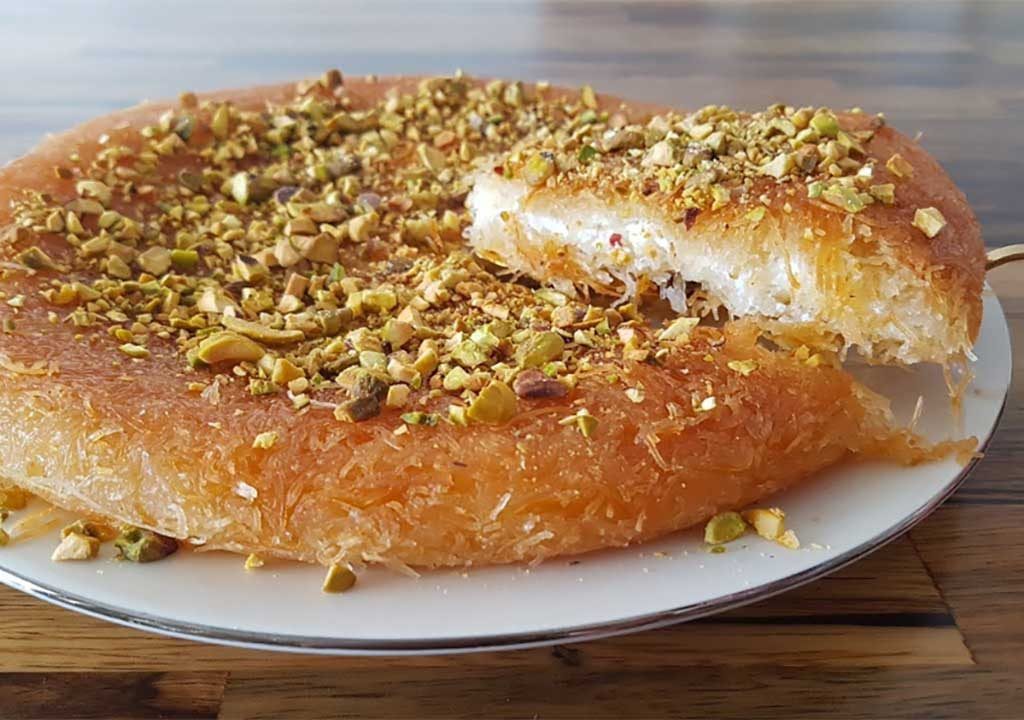 سفارش آنلاین کنافه در ونک