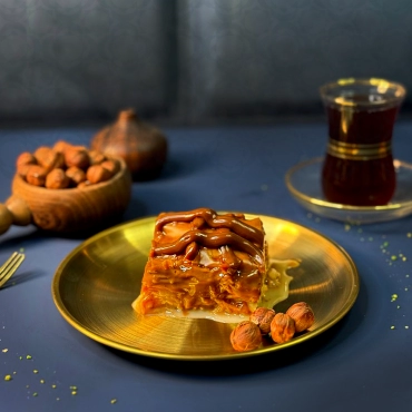 باقلوا دولچه کارامل