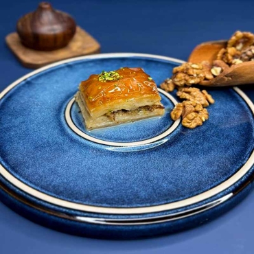 باقلوا او گردویی