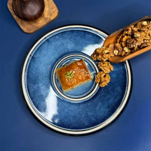 باقلوا او گردویی