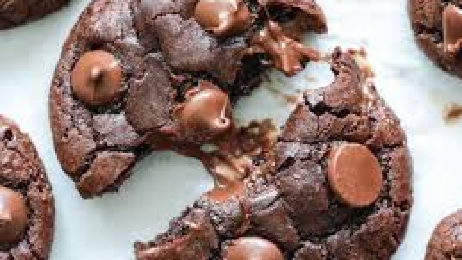 طرز تهیه کوکی شکلاتی نرم